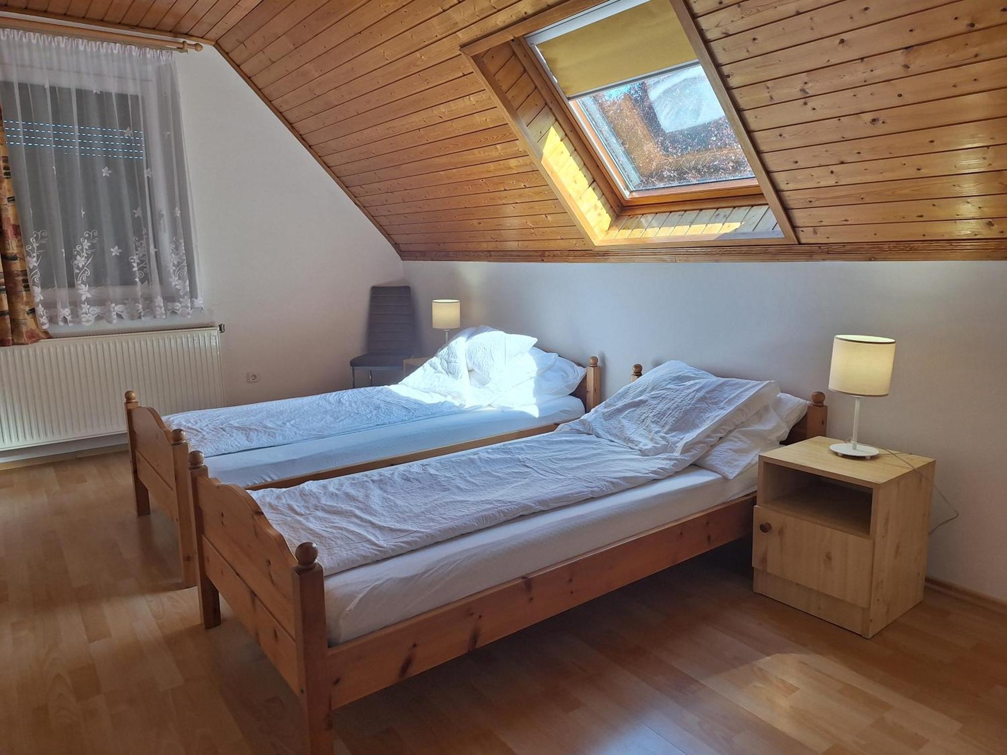 Badacsony Apartmanhaz Badacsonytomaj Εξωτερικό φωτογραφία